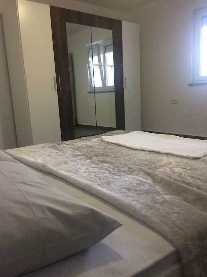 Adria 2 Apartment Novi Vinodolski